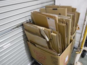 ライフォート高槻浦堂店　段ボール分別