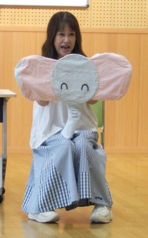 ぞうさんの手あそび