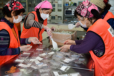 炊き出し訓練の様子