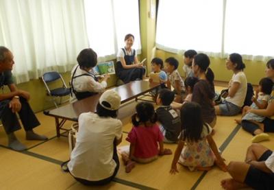 おはなし会の様子