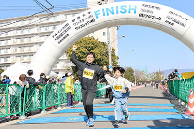 親子そろってゴール