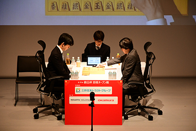 朝日杯決勝戦の様子