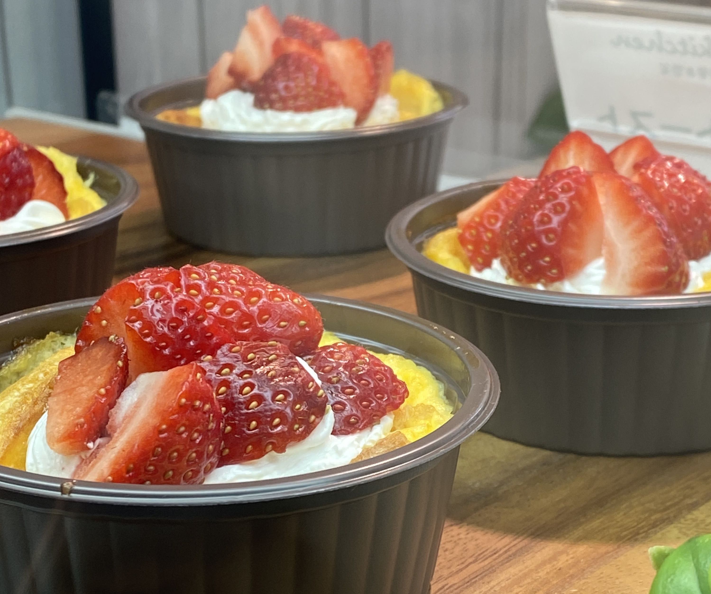 いちごの冷たいフレンチトースト