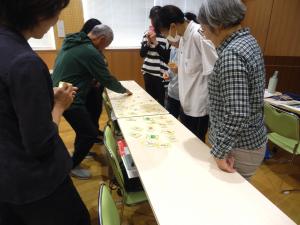 カードゲームの様子