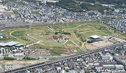 安満遺跡公園の空撮