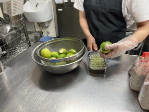 レモン蒸しパンの写真1