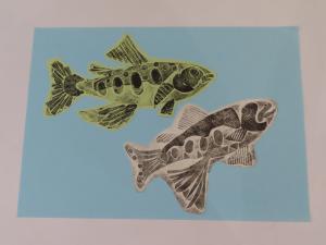 自然をアートで楽しもう「魚の紙版画」