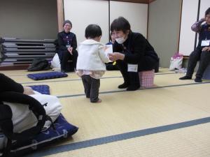 絵本の読みがたりの様子