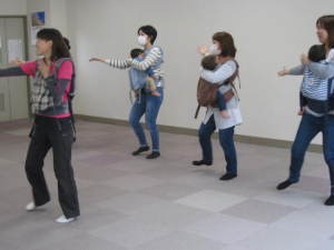 活動風景(ベビーダンス)