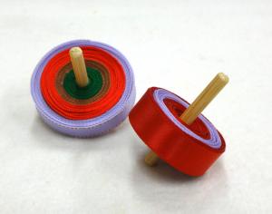リボンで作る「京コマ」（イメージ）